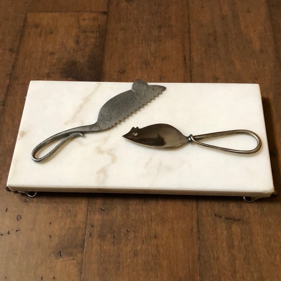 Marble & Stainless Steel Cheese Cutting Board
EUC - Picture 2 of 4